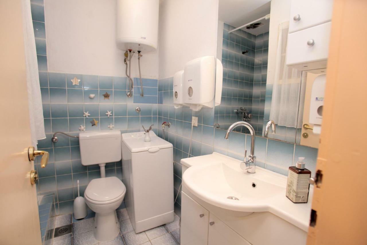טרוגיר Phaedra Apartment מראה חיצוני תמונה